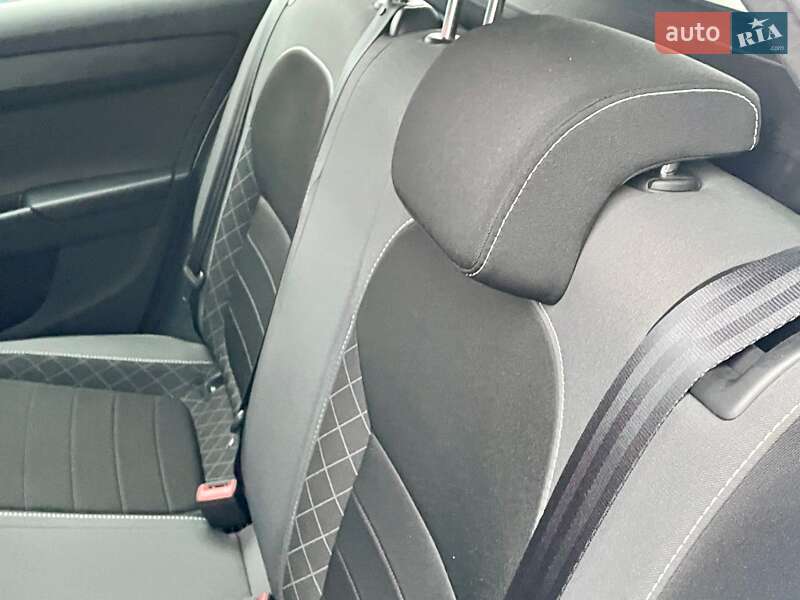 Универсал Skoda Fabia 2021 в Киеве