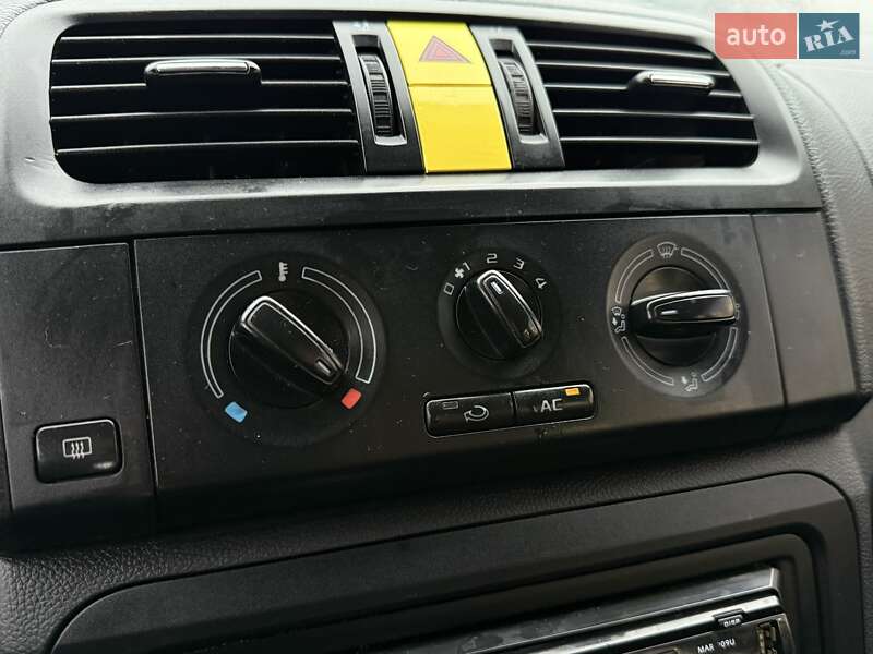 Хетчбек Skoda Fabia 2012 в Києві фото 21 Хетчбек Skoda Fabia 2012 в Києві