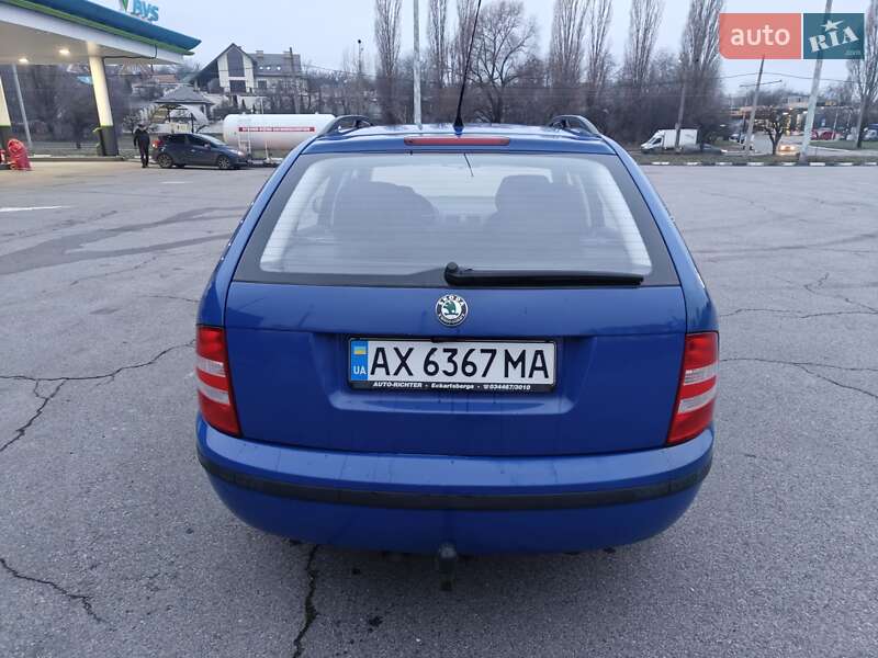 Універсал Skoda Fabia 2004 в Харкові