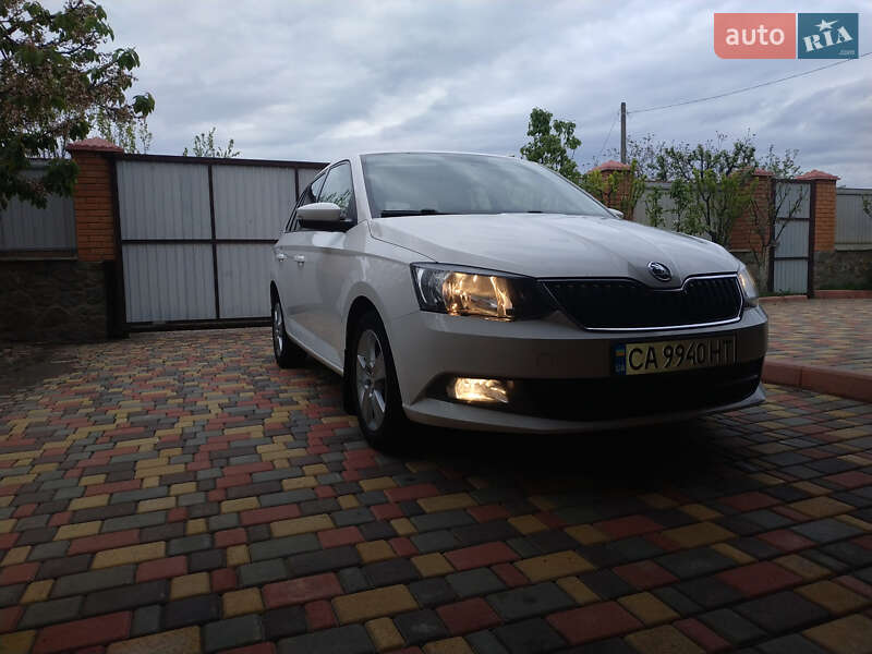 Универсал Skoda Fabia 2016 в Южноукраинске