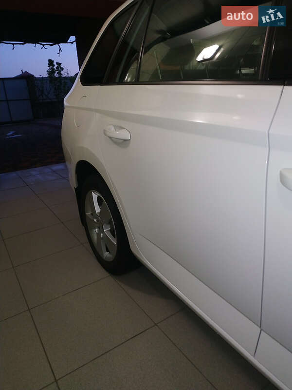 Универсал Skoda Fabia 2016 в Южноукраинске