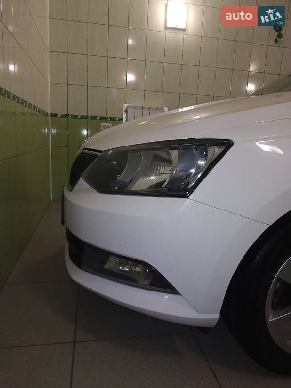 Универсал Skoda Fabia 2016 в Южноукраинске