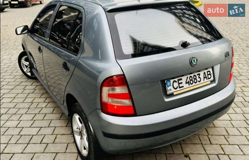 Хэтчбек Skoda Fabia 2005 в Ивано-Франковске