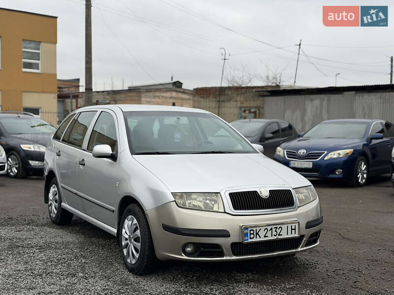 Универсал Skoda Fabia 2007 в Ровно фото 6 Универсал Skoda Fabia 2007 в Ровно