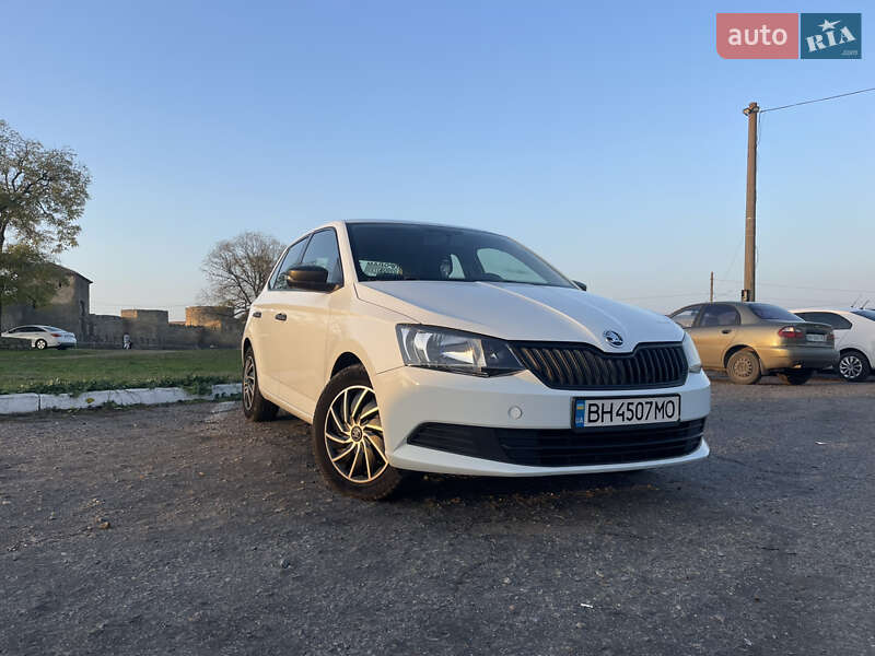 Хэтчбек Skoda Fabia 2017 в Одессе
