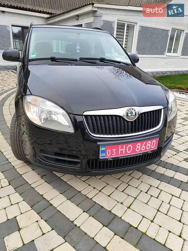 Универсал Skoda Fabia 2008 в Новоукраинке