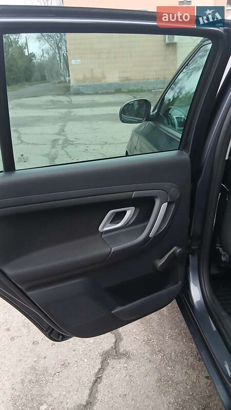 Универсал Skoda Fabia 2008 в Умани фото 12 Универсал Skoda Fabia 2008 в Умани