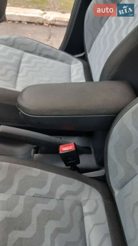 Универсал Skoda Fabia 2008 в Умани фото 19 Универсал Skoda Fabia 2008 в Умани