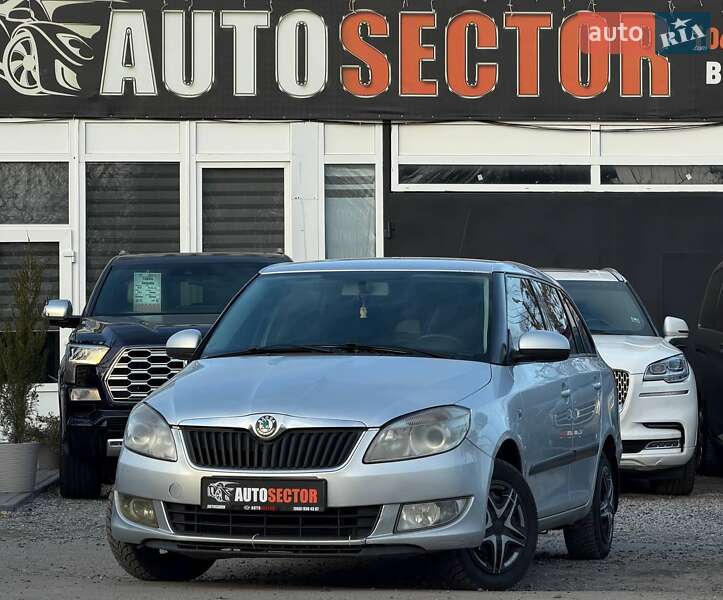 Skoda Fabia 2011 Skoda Fabia 2011