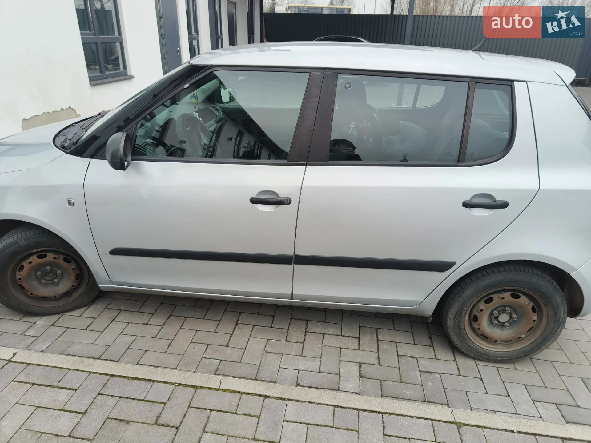2011 Skoda Fabia - мініатюра 21