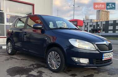 Хетчбек Skoda Fabia 2014 в Києві