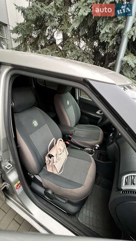 Хэтчбек Skoda Fabia 2008 в Киеве фото 4 Хэтчбек Skoda Fabia 2008 в Киеве