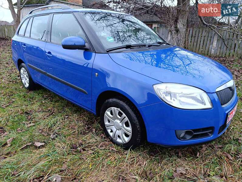 Универсал Skoda Fabia 2009 в Виннице