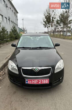 Хэтчбек Skoda Fabia 2007 в Луцке