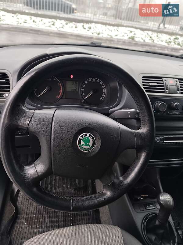 Хетчбек Skoda Fabia 2008 в Полтаві