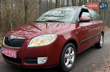 Универсал Skoda Fabia 2009 в Киверцах