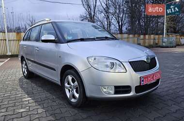Універсал Skoda Fabia 2009 в Вінниці