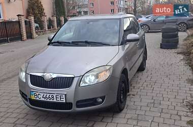 Хэтчбек Skoda Fabia 2008 в Львове