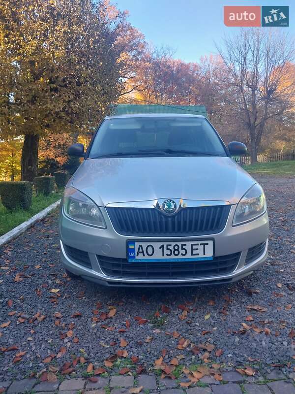 Skoda Fabia 2010 Skoda Fabia 2010