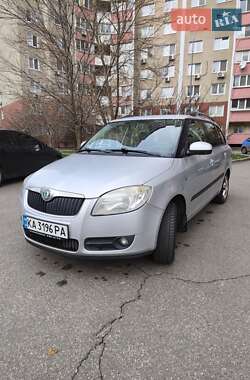 Универсал Skoda Fabia 2008 в Киеве