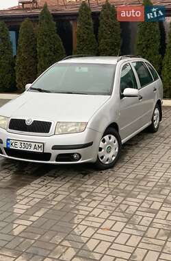 Универсал Skoda Fabia 2006 в Магдалиновке