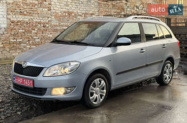Универсал Skoda Fabia 2011 в Луцке