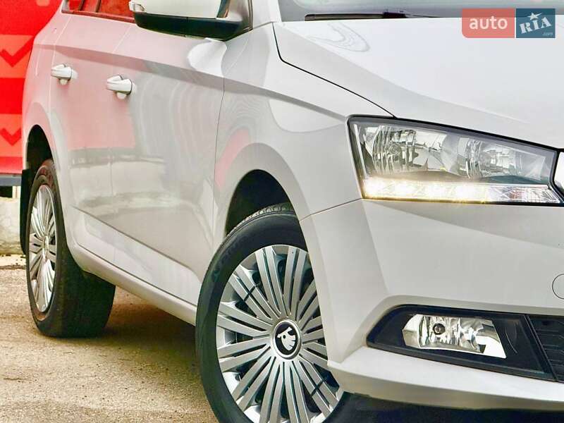 Универсал Skoda Fabia 2021 в Киеве