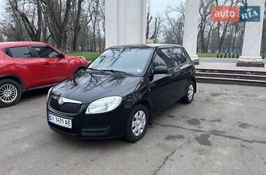 Хэтчбек Skoda Fabia 2009 в Кривом Роге