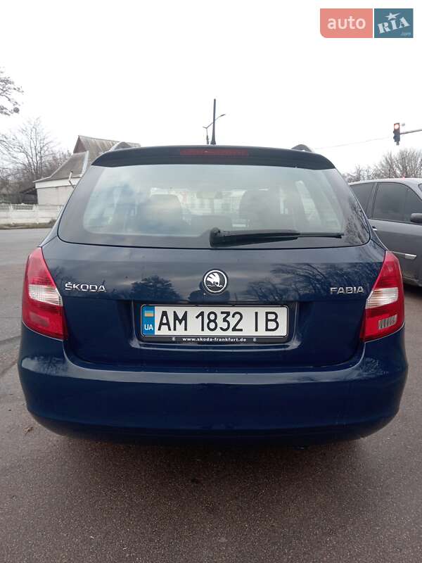 Универсал Skoda Fabia 2014 в Коростене