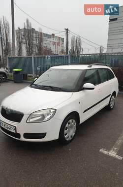 Универсал Skoda Fabia 2008 в Чернигове