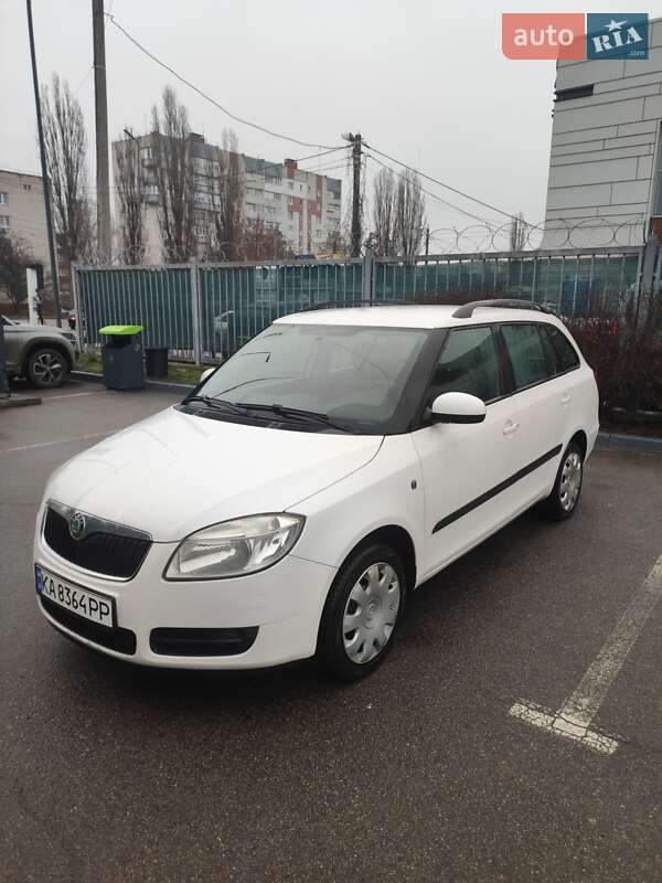 Універсал Skoda Fabia 2008 в Чернігові фото Універсал Skoda Fabia 2008 в Чернігові