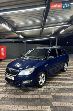 Универсал Skoda Fabia 2010 в Львове