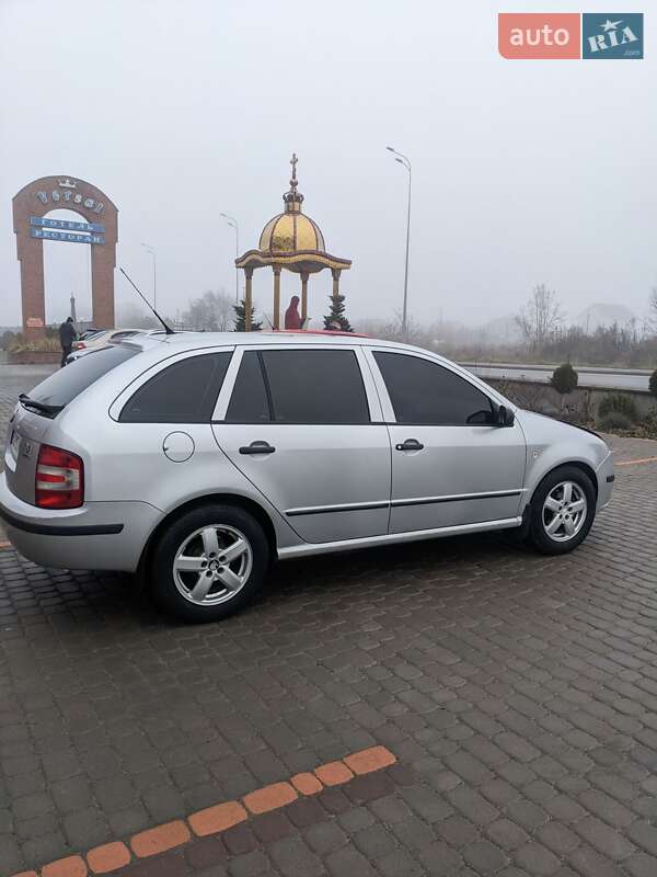 Универсал Skoda Fabia 2005 в Виннице