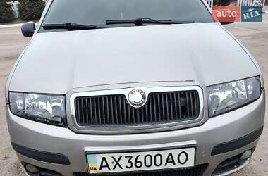 Хетчбек Skoda Fabia 2006 в Мені