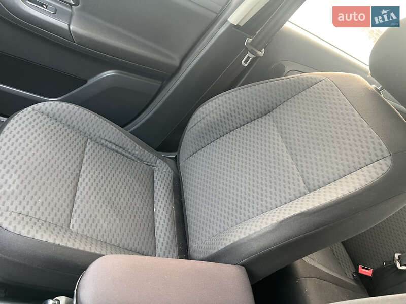 Універсал Skoda Fabia 2010 в Харкові