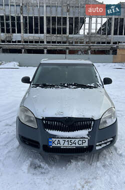 Хэтчбек Skoda Fabia 2008 в Харькове