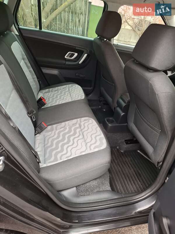 Універсал Skoda Fabia 2009 в Києві