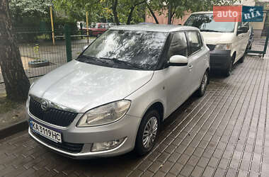 Хэтчбек Skoda Fabia 2013 в Луцке