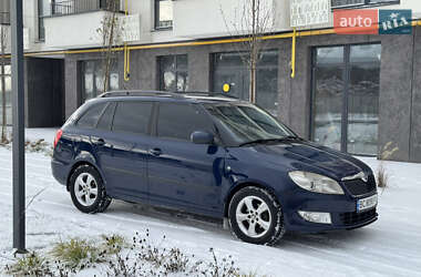 Универсал Skoda Fabia 2010 в Львове