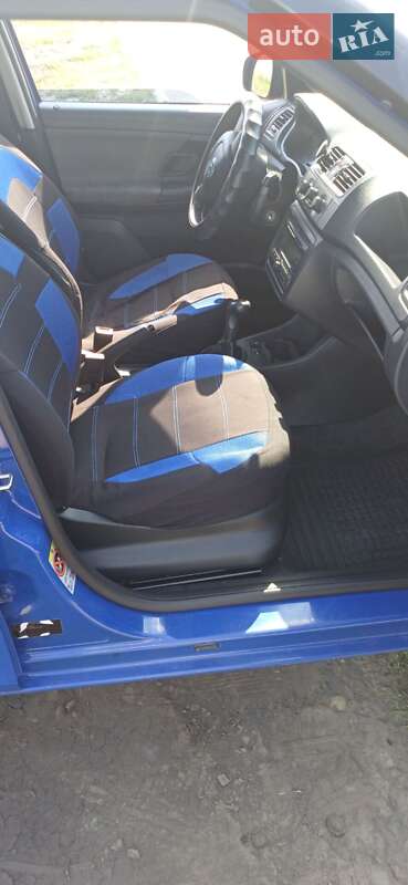 Хэтчбек Skoda Fabia 2009 в Киеве