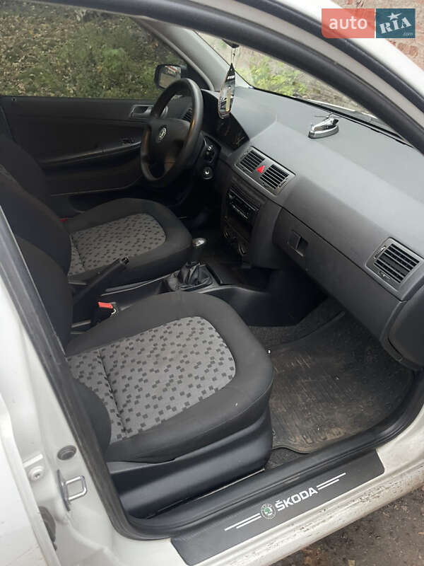 Универсал Skoda Fabia 2007 в Полтаве