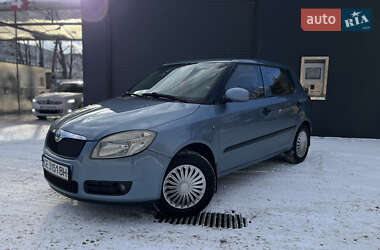 Хетчбек Skoda Fabia 2008 в Чернівцях