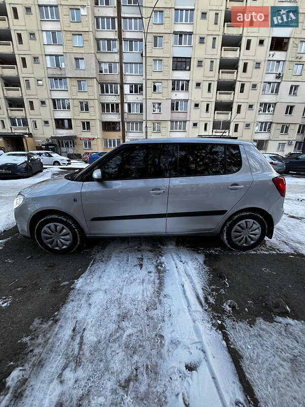 Хетчбек Skoda Fabia 2008 в Києві фото 17 Хетчбек Skoda Fabia 2008 в Києві