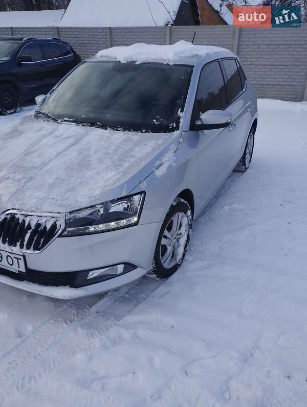 Хетчбек Skoda Fabia 2020 в Лубнах