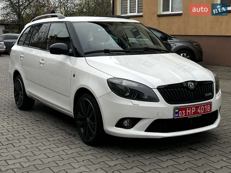 Універсал Skoda Fabia 2011 в Луцьку