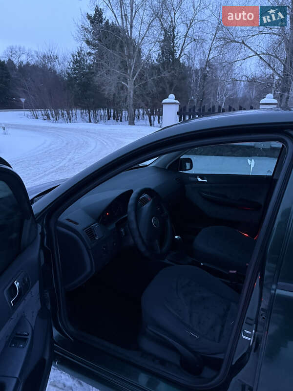 Хетчбек Skoda Fabia 2003 в Переяславі