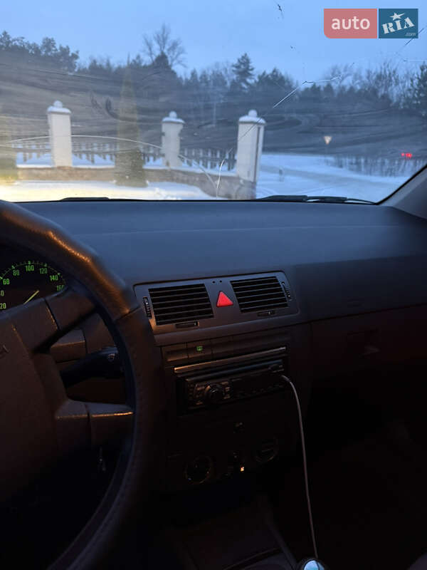 Хетчбек Skoda Fabia 2003 в Переяславі