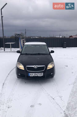 Хетчбек Skoda Fabia 2009 в Хусті