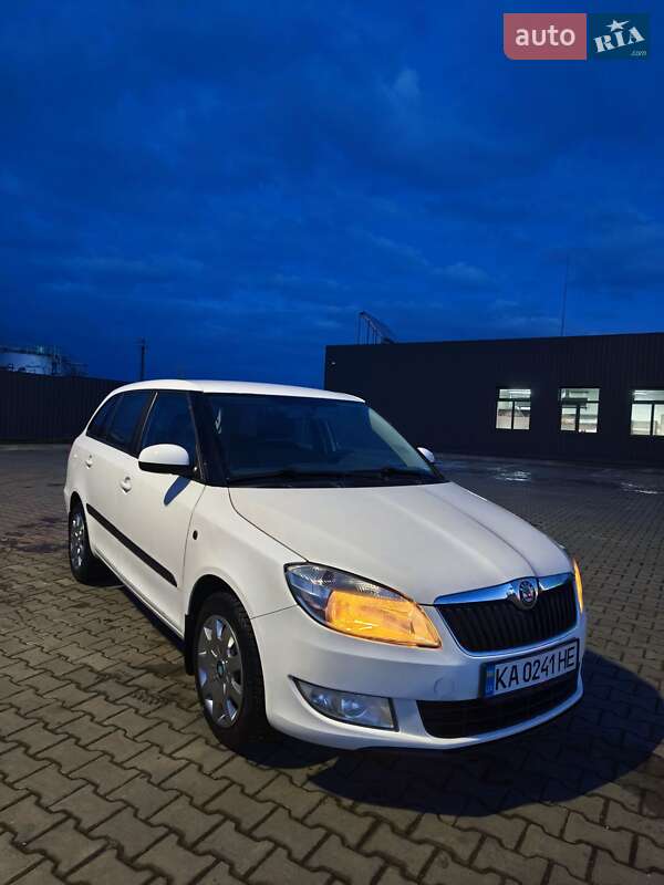 Універсал Skoda Fabia 2011 в Коломиї фото 2 Універсал Skoda Fabia 2011 в Коломиї