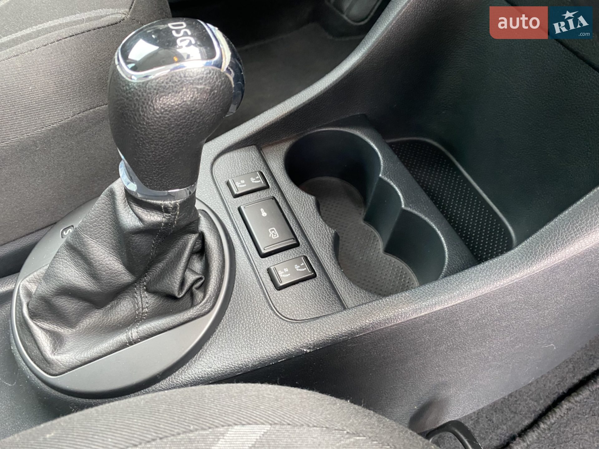 2014 Skoda Fabia - мініатюра 27